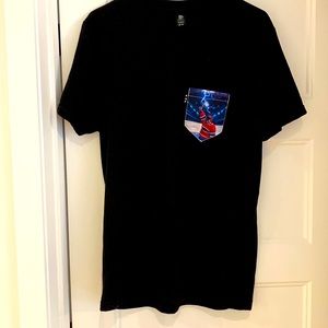 Poche & Fils dark t-shirt.